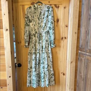 Green Long Sleeve Plunge Sundress for Wedding Guest